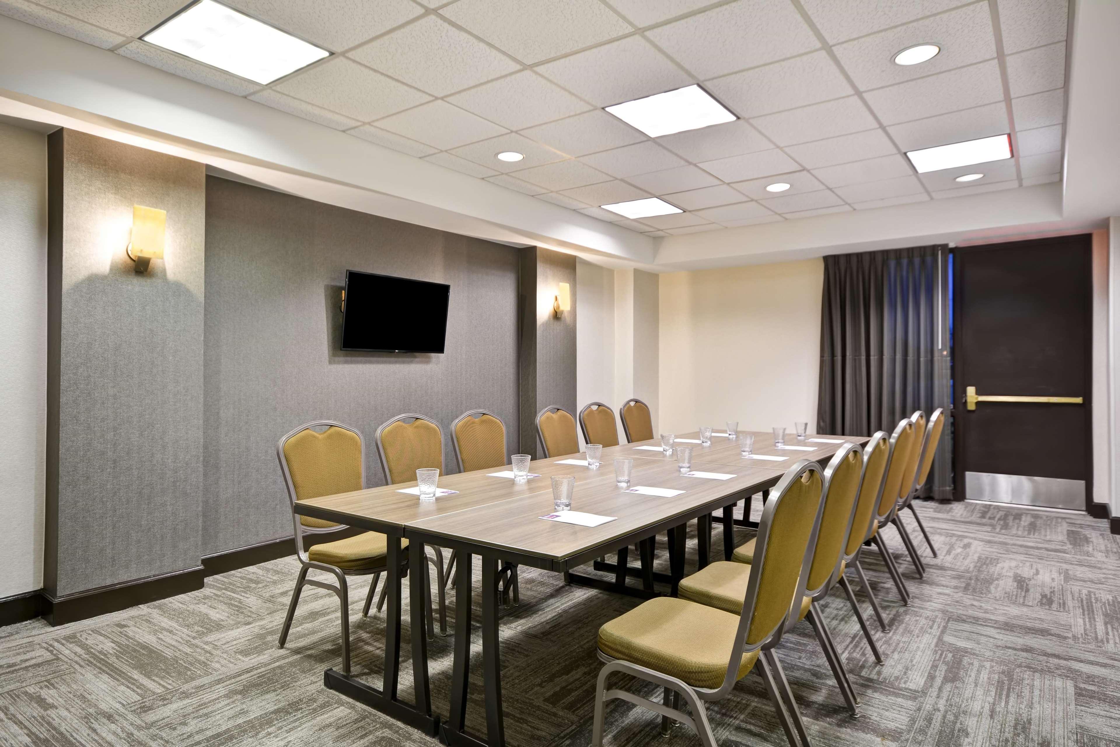 Hyatt Place Columbus Worthington Flint Екстер'єр фото